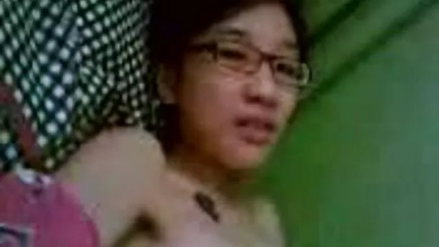 Miễn phí khiêu dâm, không giấy đăng ký  Đầy đặn với bộ ngực to căng tràn dầu trên cơ thể cô ấy phim sec dit nhau ko che