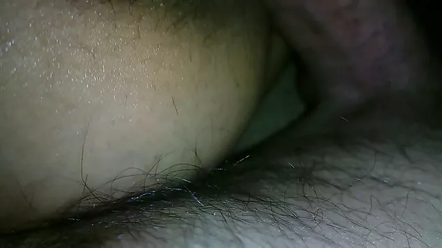 Miễn phí khiêu dâm, không giấy đăng ký  Những người fuck tại nhà một trẻ gà con phim sec đit và lấp đầy cô ấy đít với tinh trùng