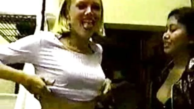 Miễn phí khiêu dâm, không giấy đăng ký  Busty Mỹ đàn bà phim sec dit nhau tap the trong vớ cho thổi kèn trước interracial Tình dục