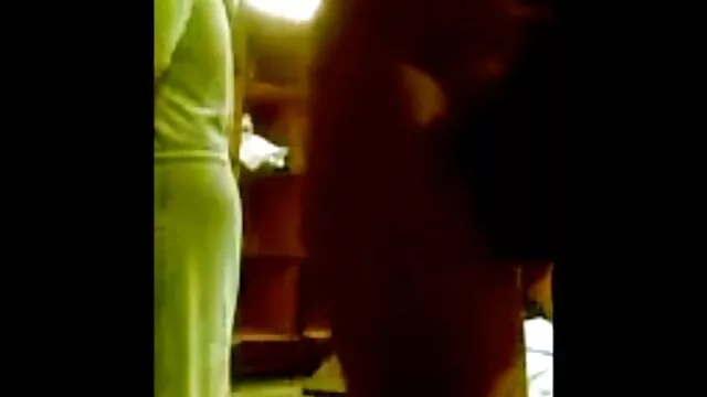 Nóng khiêu dâm, không giấy đăng ký  Trên xem phim sec dit nhau khong che giường của người phụ nữ 40 tuổi đeo vớ