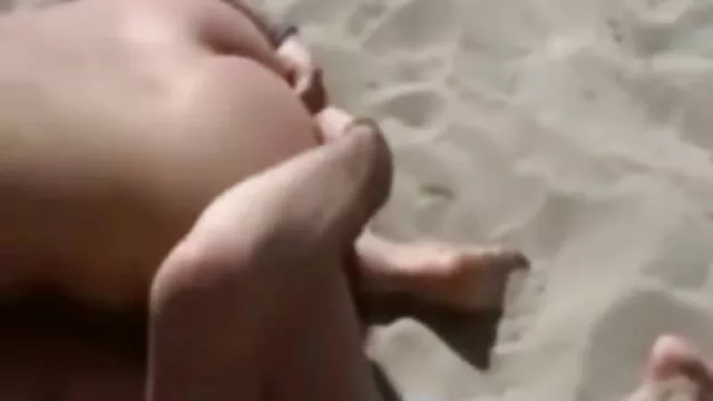 Miễn phí khiêu dâm, không giấy đăng ký  Metisque secditnhau trong phòng tắm.