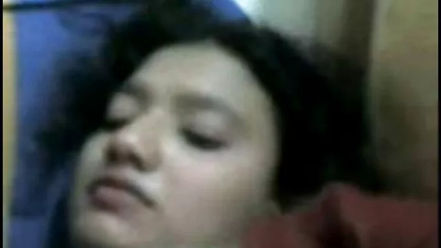 Miễn phí khiêu dâm, không giấy đăng ký  Cô gái với sec dit nhau cuc manh đôi mắt to cho ông chủ một tốt thổi kèn