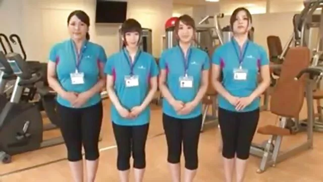 Miễn phí khiêu dâm, không giấy đăng ký  Mulatto trong secdit vớ fucks ung thư và deepthroats vòi nước